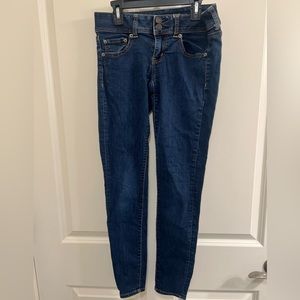American Eagle Low Waist Skinny Jean